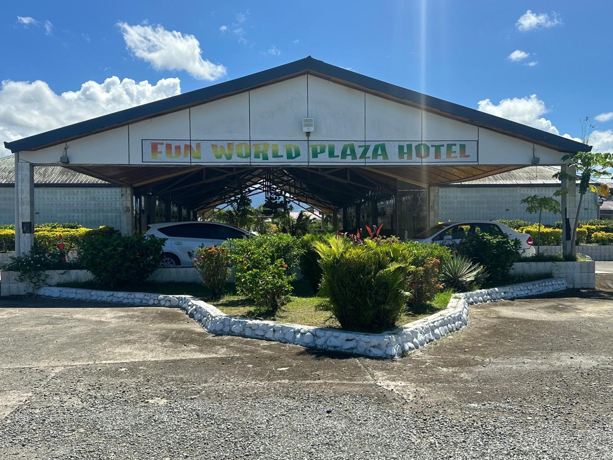 Funworld Plaza Hotel Nadi Exterior foto